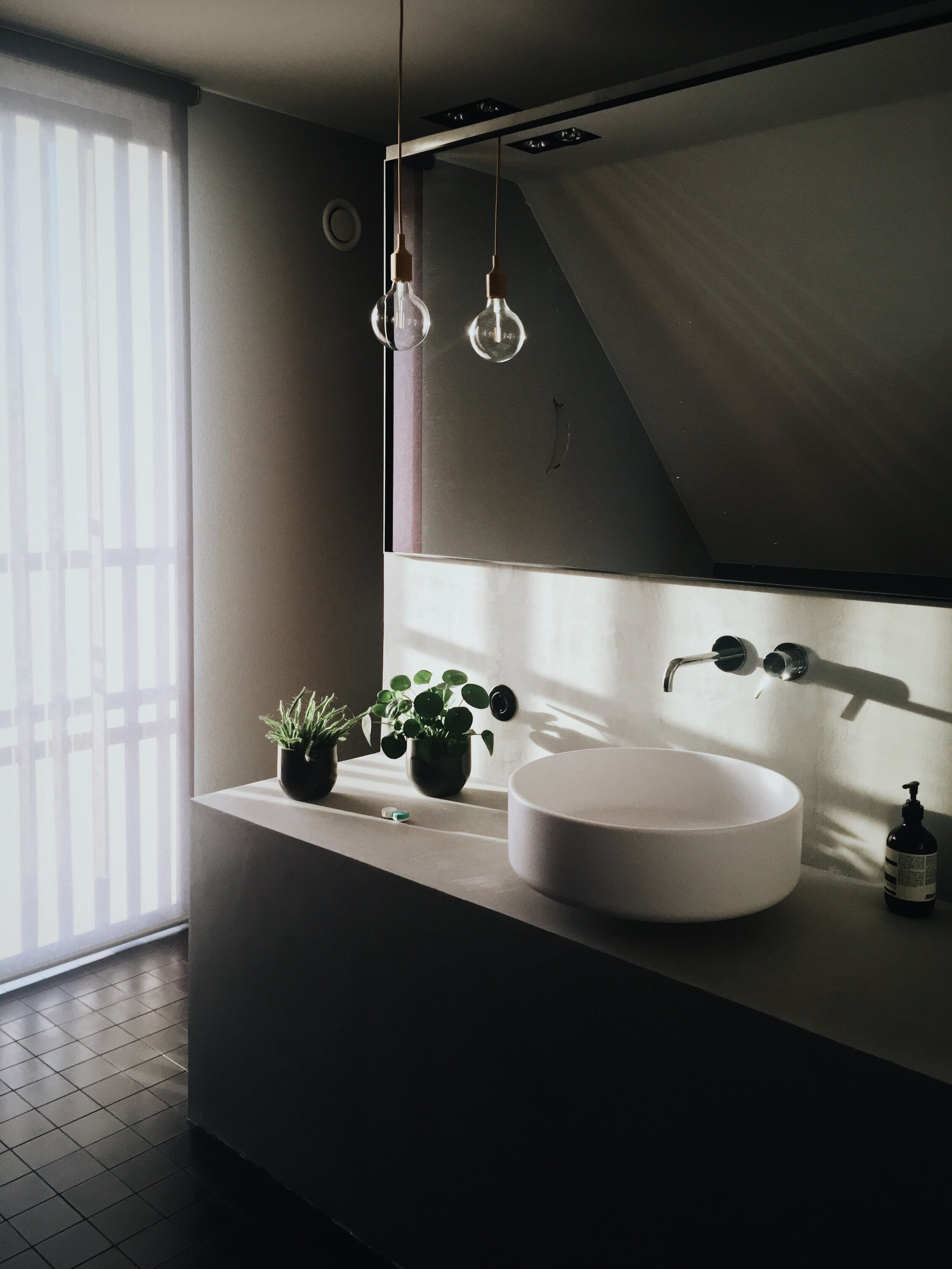 The best bathroom materials