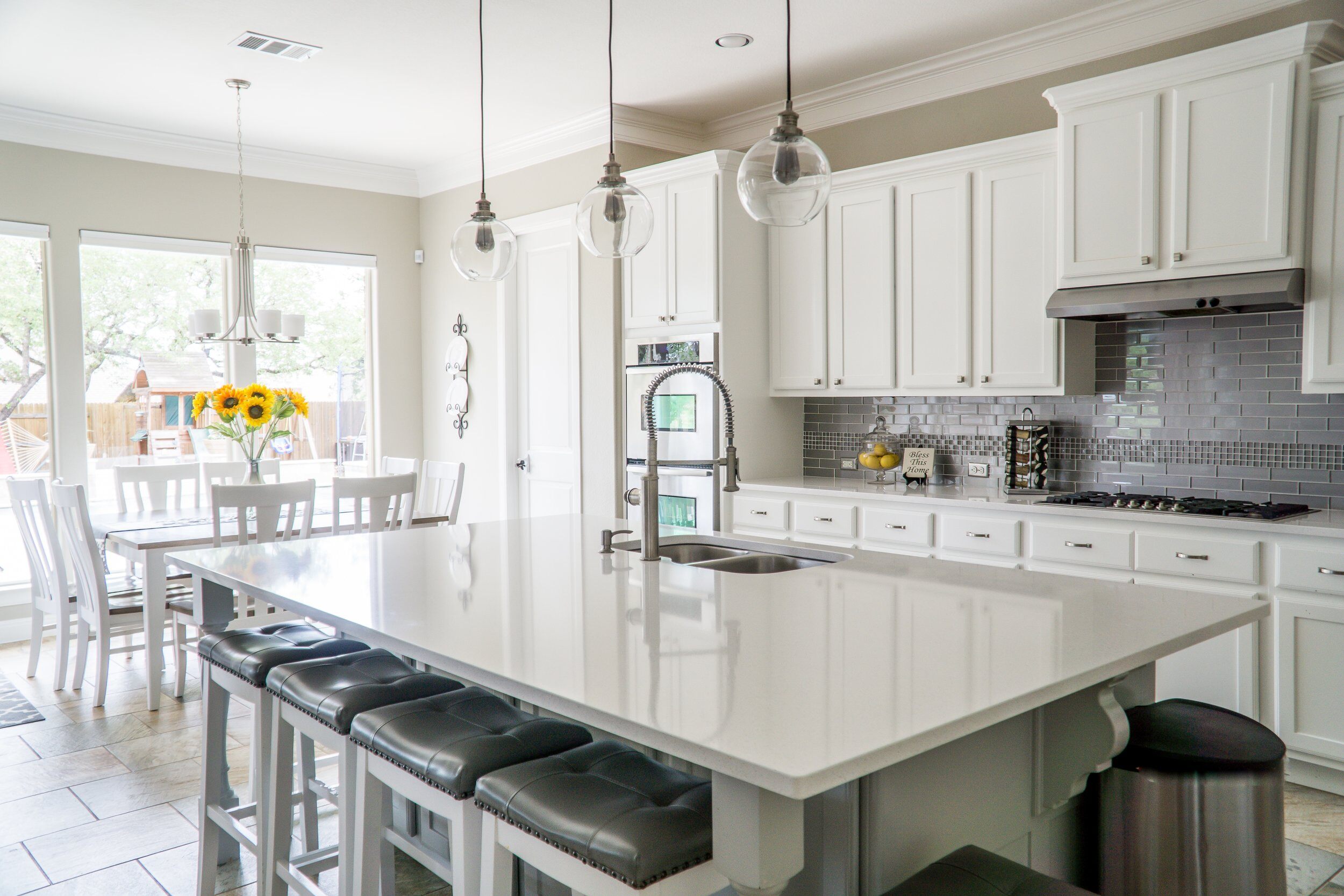 cabinet-contemporary-counter-1080721.jpg
